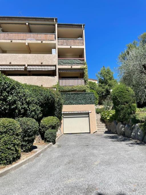 Appartement 2 Pieces 6Mn A Pied Du Centre Vence Bagian luar foto