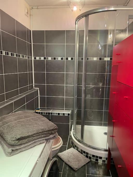Appartement 2 Pieces 6Mn A Pied Du Centre Vence Bagian luar foto