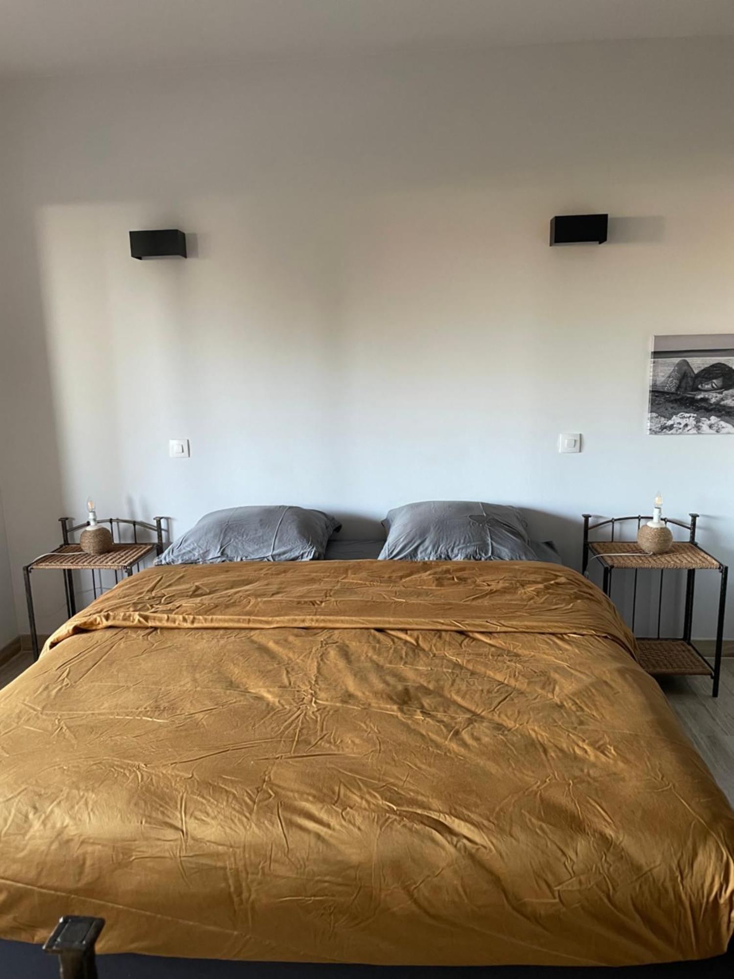 Appartement 2 Pieces 6Mn A Pied Du Centre Vence Bagian luar foto
